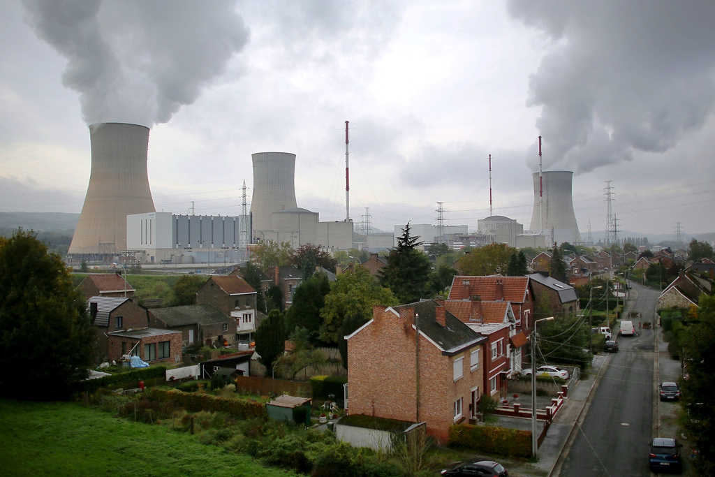 Atomerőmű Tihange Belgium kép: AFP/Oliver Berg/DPA