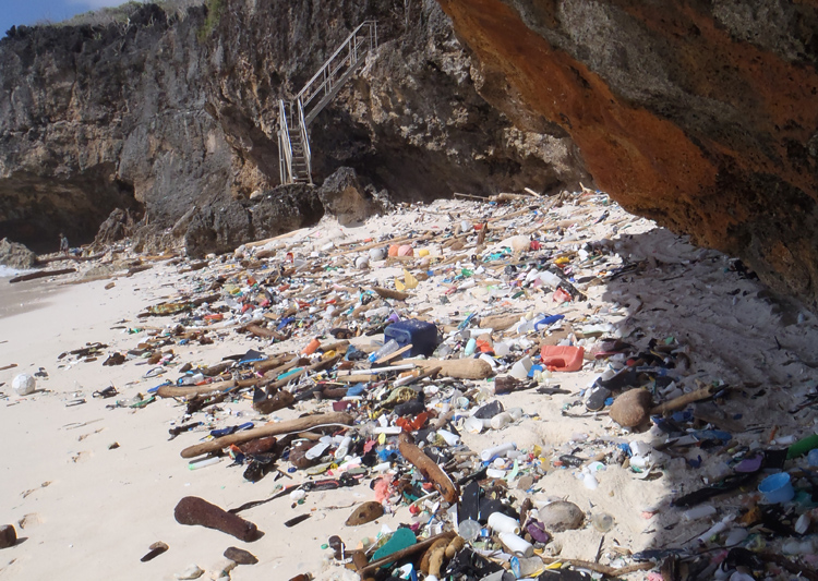 mindent beborít a műanyag hulladék az ausztrál partokon is