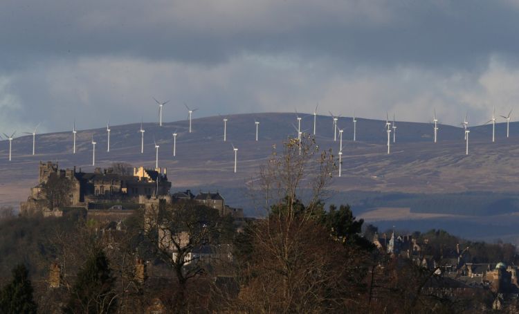skóciai szélfarm Russell Cheyne/ Reuters